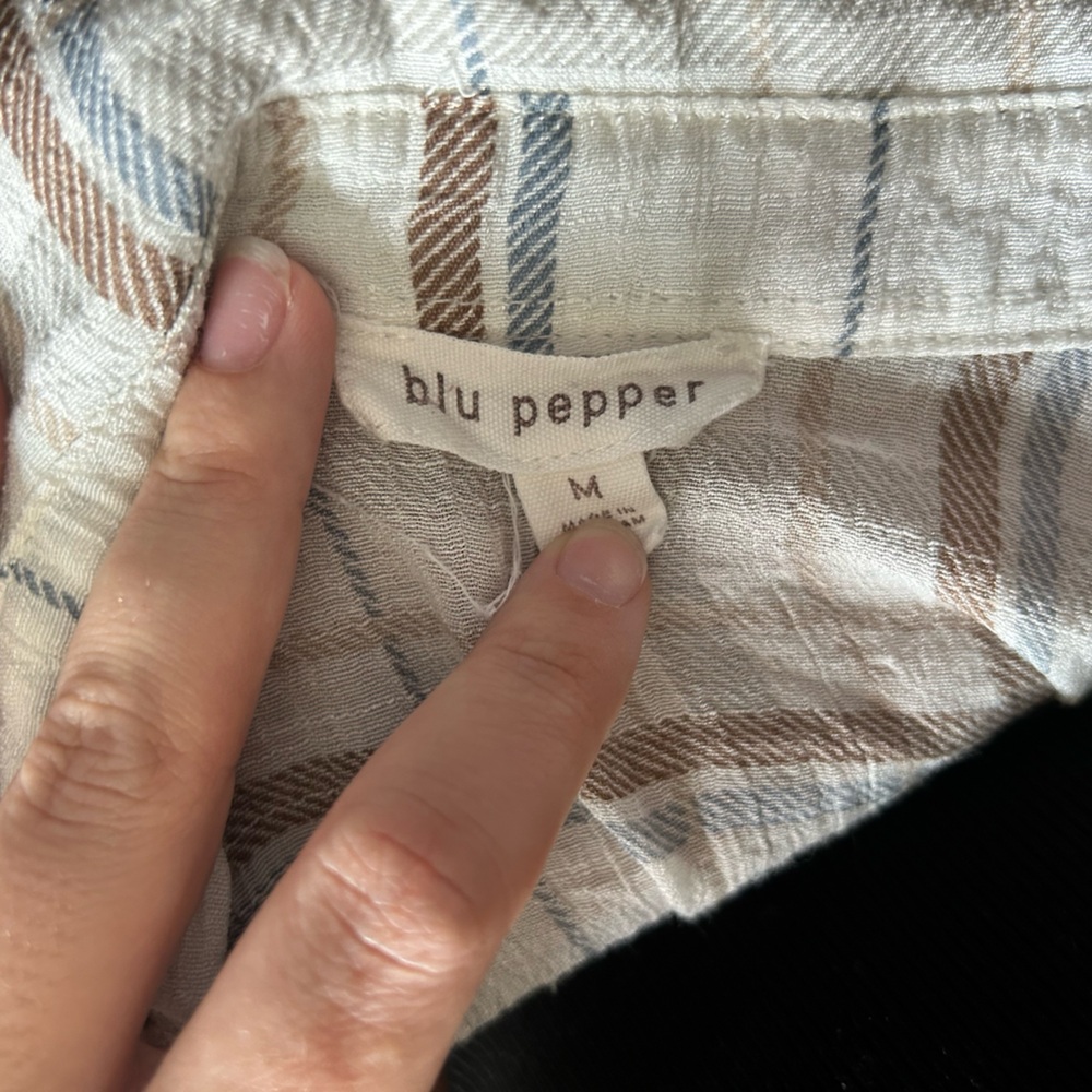 Blu Pepper Flannel Button Up - image 2